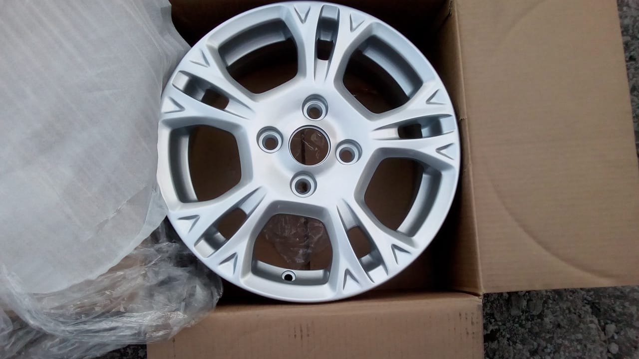 JUEGO DE AROS SIN LLANTA FORD FIESTA 2012 AL 2018